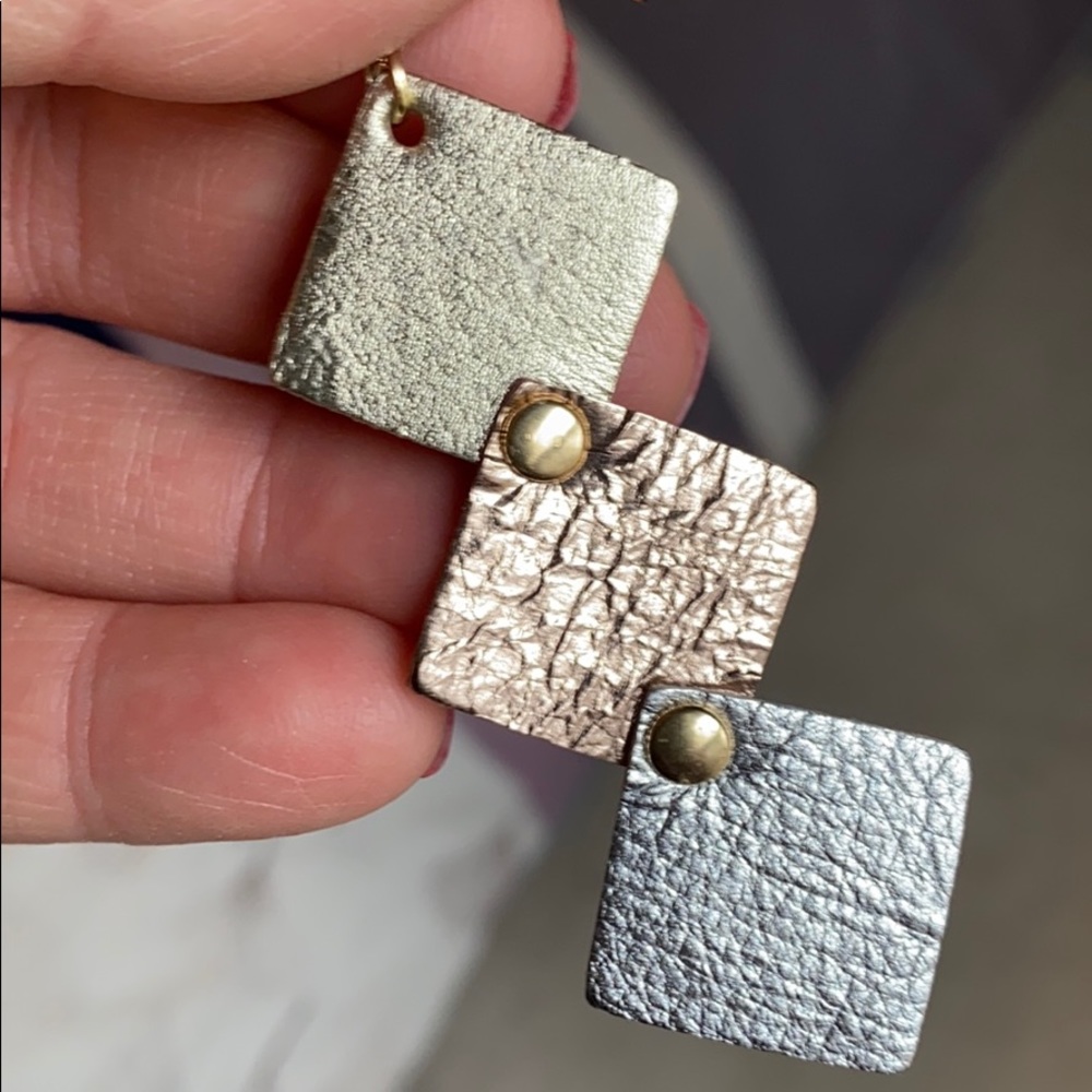 Earrings - Picture 2 of 2